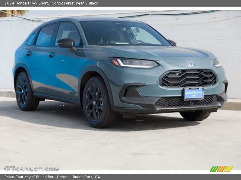 Front 3/4 View of 2024 HR-V Sport