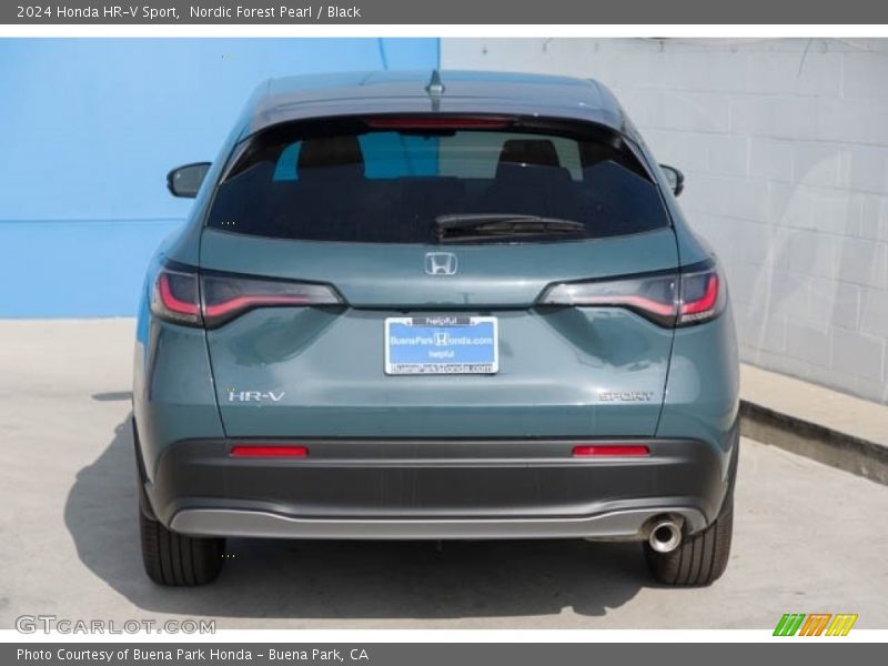 Nordic Forest Pearl / Black 2024 Honda HR-V Sport