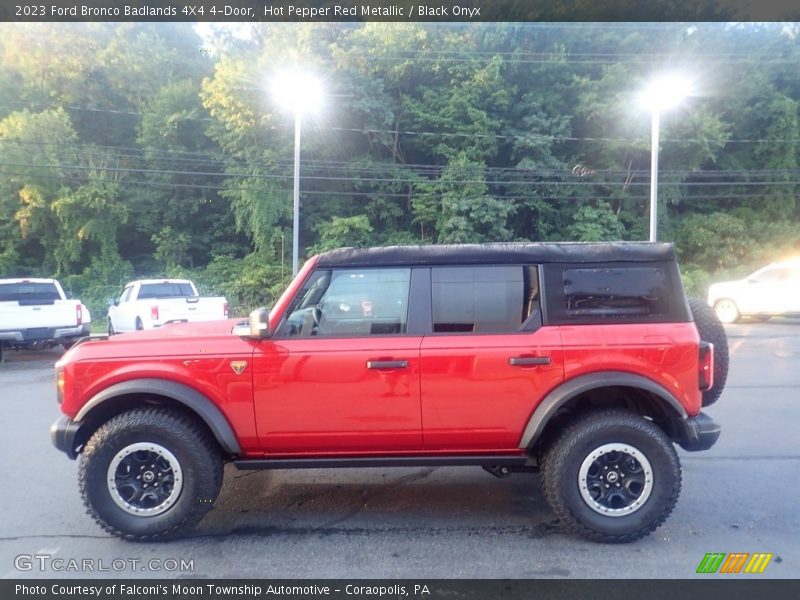  2023 Bronco Badlands 4X4 4-Door Hot Pepper Red Metallic