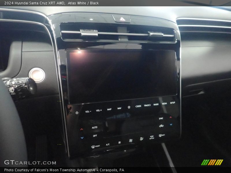 Atlas White / Black 2024 Hyundai Santa Cruz XRT AWD