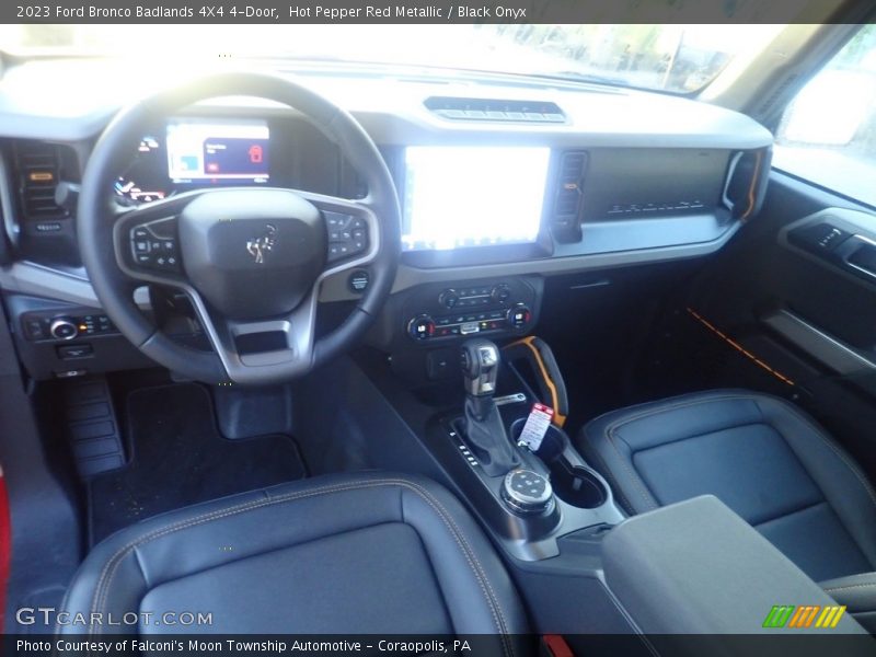 Hot Pepper Red Metallic / Black Onyx 2023 Ford Bronco Badlands 4X4 4-Door