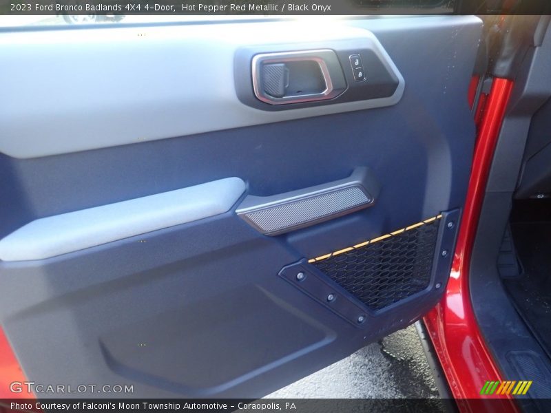 Hot Pepper Red Metallic / Black Onyx 2023 Ford Bronco Badlands 4X4 4-Door