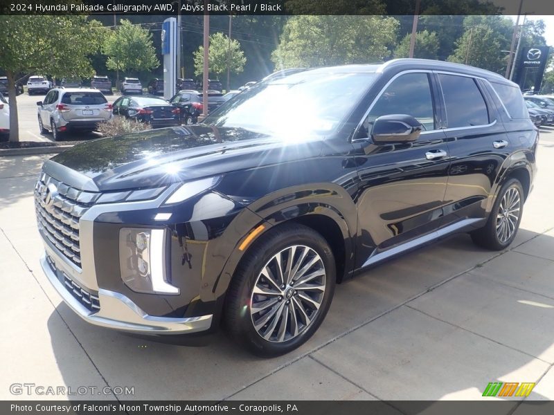 Front 3/4 View of 2024 Palisade Calligraphy AWD