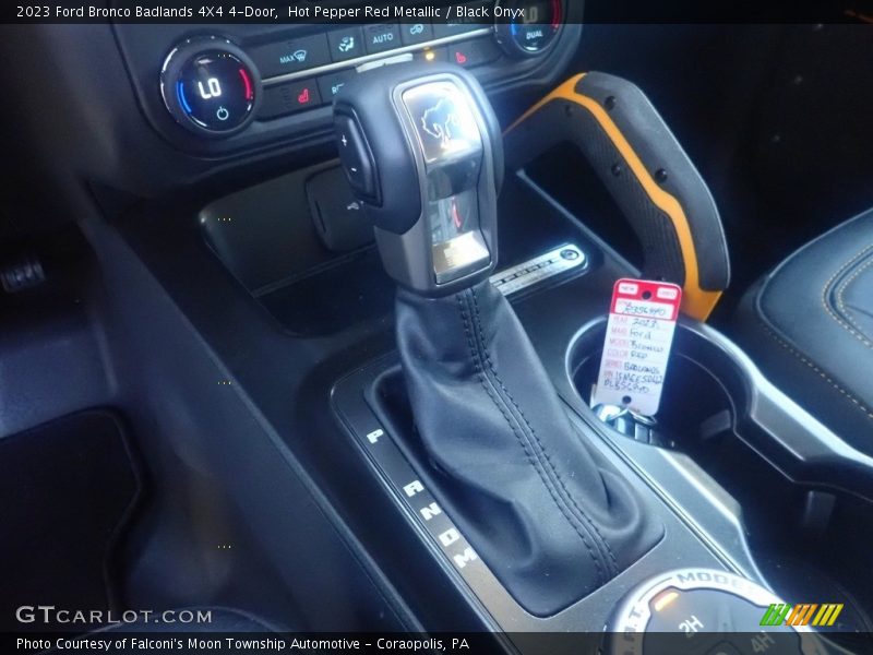 Hot Pepper Red Metallic / Black Onyx 2023 Ford Bronco Badlands 4X4 4-Door