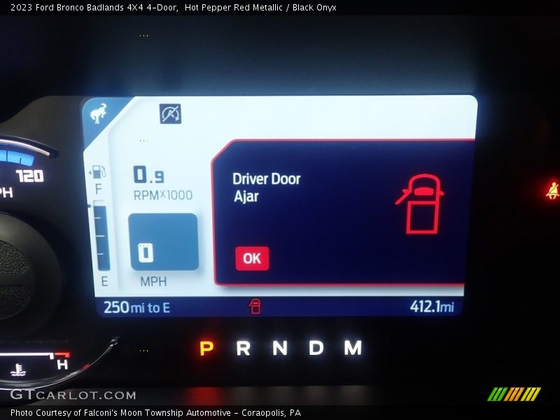 Hot Pepper Red Metallic / Black Onyx 2023 Ford Bronco Badlands 4X4 4-Door