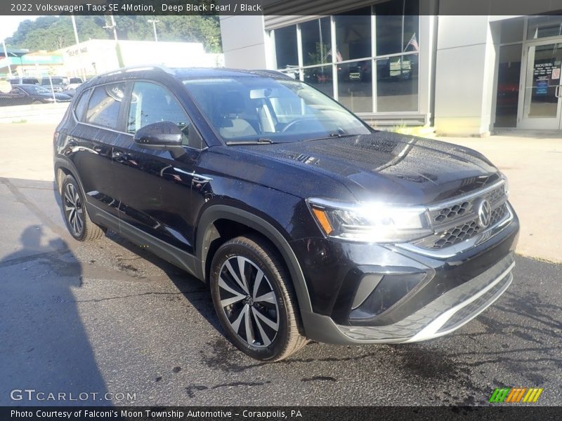 Deep Black Pearl / Black 2022 Volkswagen Taos SE 4Motion
