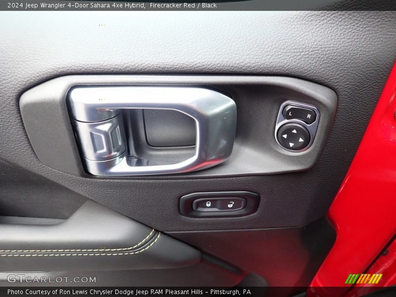 Door Panel of 2024 Wrangler 4-Door Sahara 4xe Hybrid