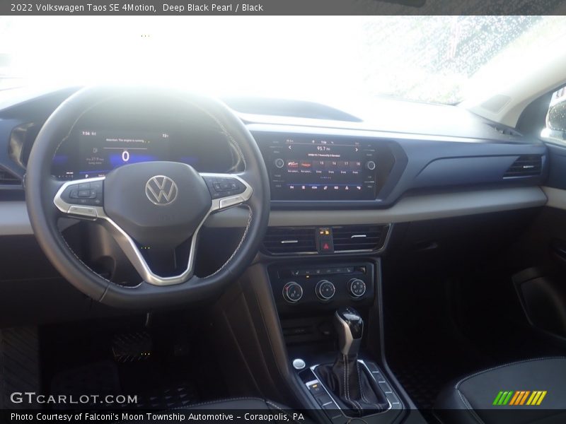 Deep Black Pearl / Black 2022 Volkswagen Taos SE 4Motion