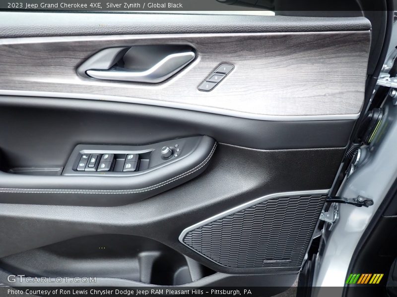 Door Panel of 2023 Grand Cherokee 4XE