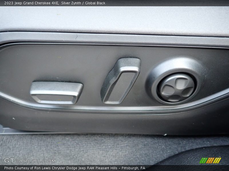 Silver Zynith / Global Black 2023 Jeep Grand Cherokee 4XE