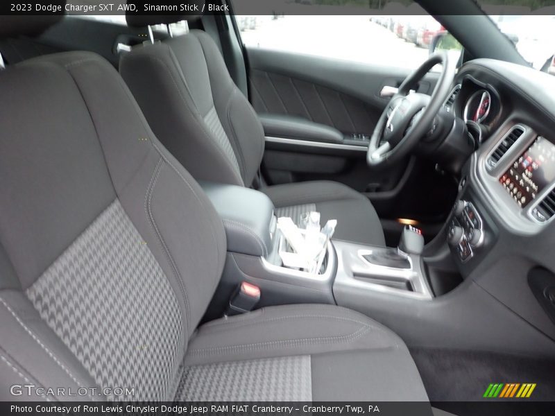 Sinamon Stick / Black 2023 Dodge Charger SXT AWD