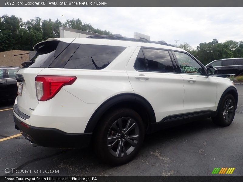 Star White Metallic / Ebony 2022 Ford Explorer XLT 4WD