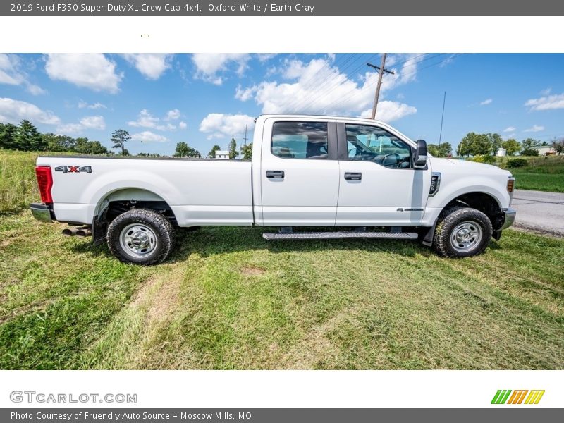 Oxford White / Earth Gray 2019 Ford F350 Super Duty XL Crew Cab 4x4