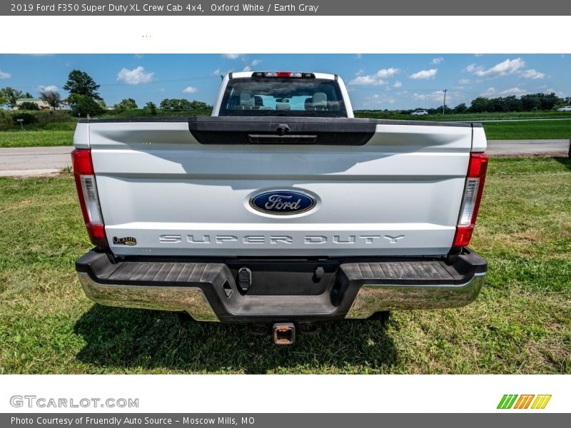 Oxford White / Earth Gray 2019 Ford F350 Super Duty XL Crew Cab 4x4
