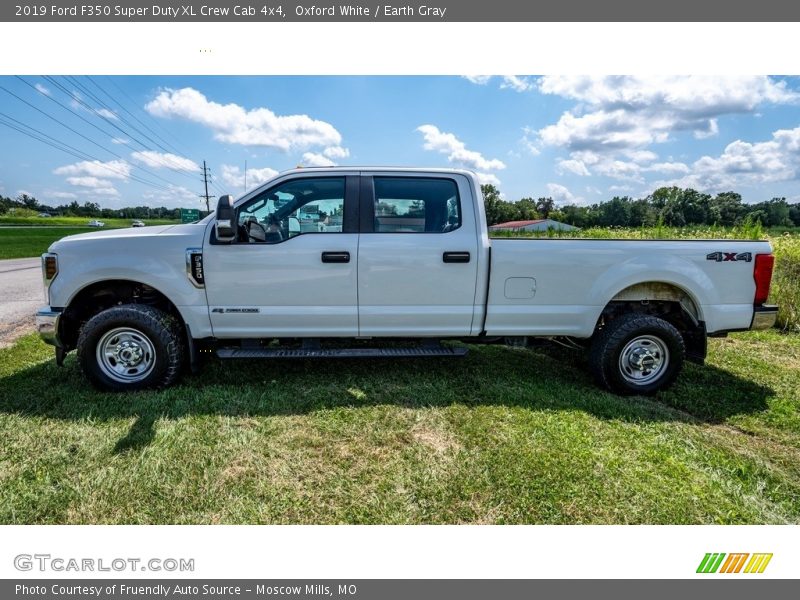 Oxford White / Earth Gray 2019 Ford F350 Super Duty XL Crew Cab 4x4