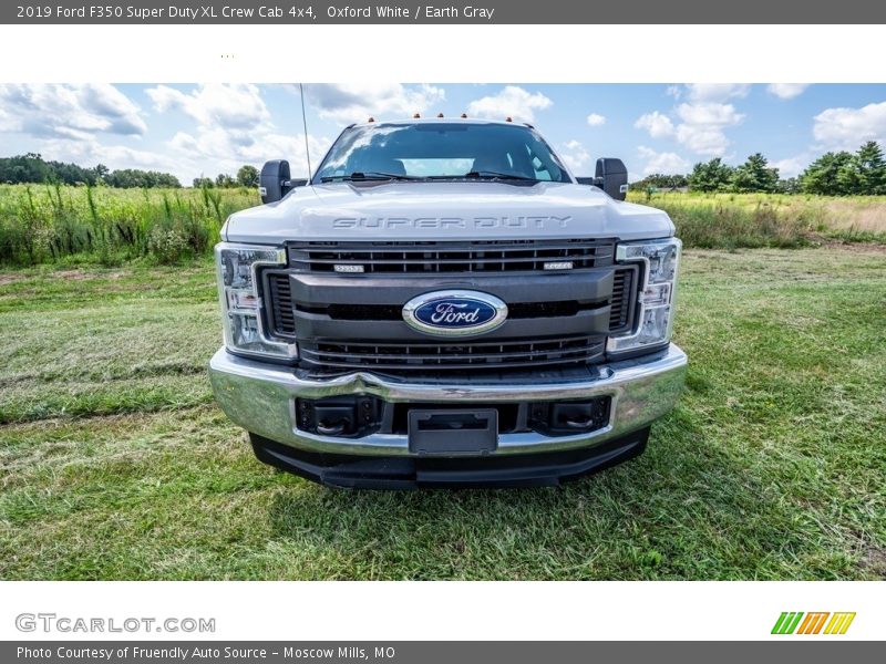 Oxford White / Earth Gray 2019 Ford F350 Super Duty XL Crew Cab 4x4