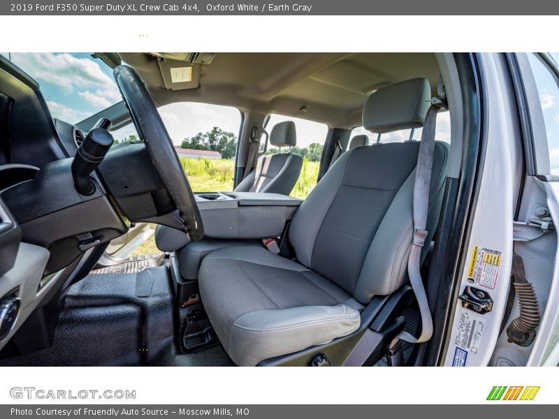 Oxford White / Earth Gray 2019 Ford F350 Super Duty XL Crew Cab 4x4