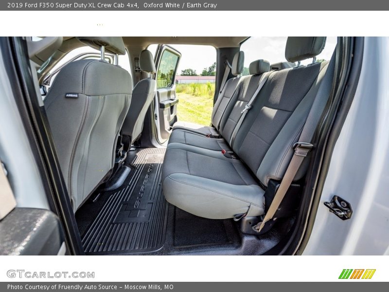 Oxford White / Earth Gray 2019 Ford F350 Super Duty XL Crew Cab 4x4