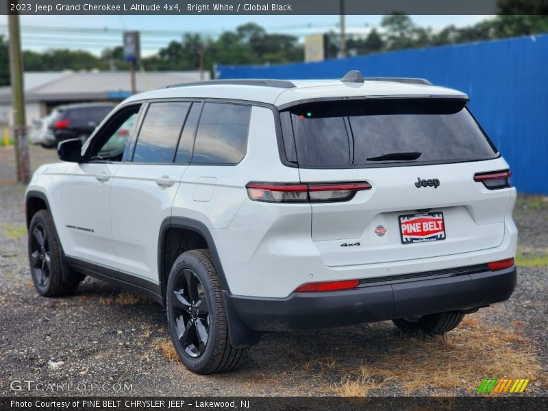 Bright White / Global Black 2023 Jeep Grand Cherokee L Altitude 4x4