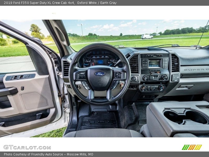 Oxford White / Earth Gray 2019 Ford F350 Super Duty XL Crew Cab 4x4