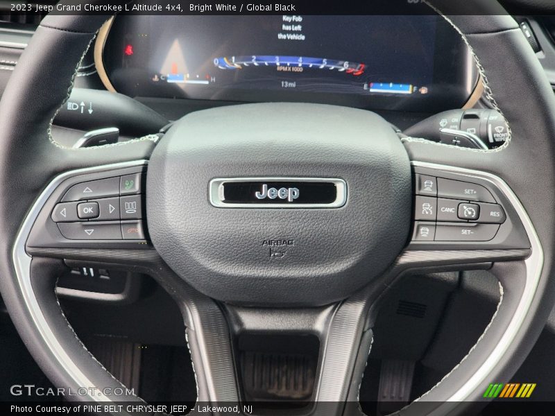 Bright White / Global Black 2023 Jeep Grand Cherokee L Altitude 4x4