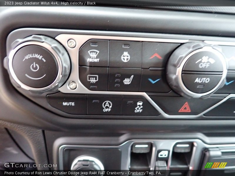 High Velocity / Black 2023 Jeep Gladiator Willys 4x4