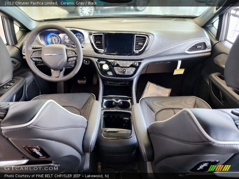 Ceramic Gray / Black 2023 Chrysler Pacifica Limited