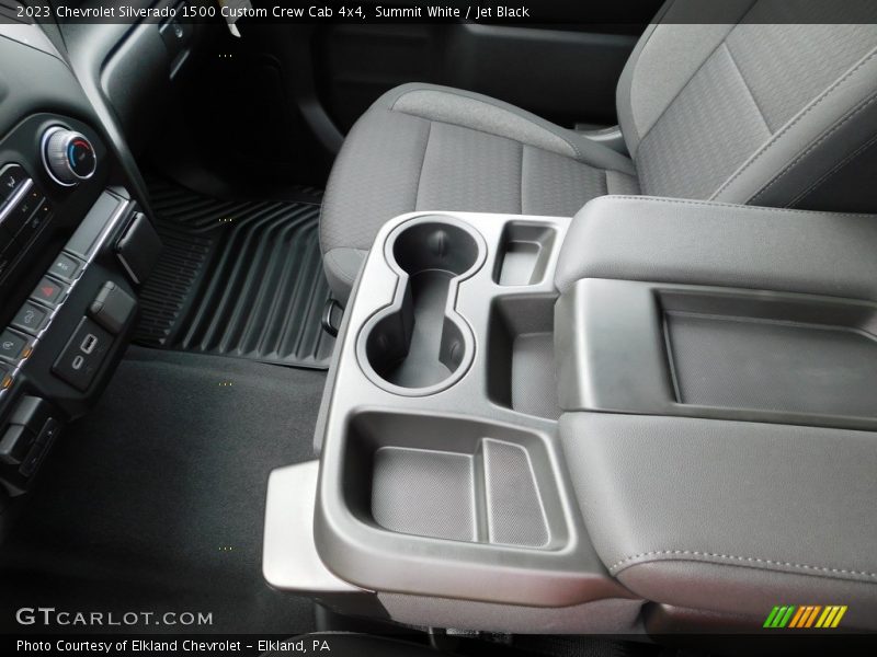 Summit White / Jet Black 2023 Chevrolet Silverado 1500 Custom Crew Cab 4x4