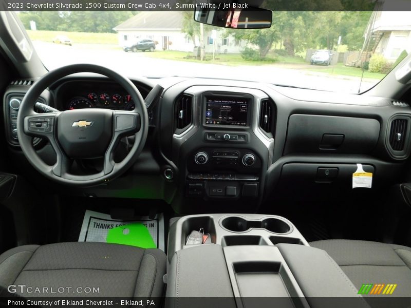 Summit White / Jet Black 2023 Chevrolet Silverado 1500 Custom Crew Cab 4x4
