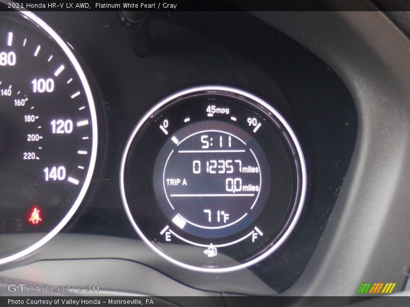 Platinum White Pearl / Gray 2021 Honda HR-V LX AWD