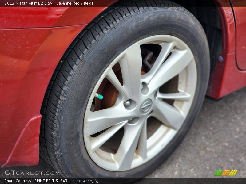 Cayenne Red / Beige 2013 Nissan Altima 2.5 SV