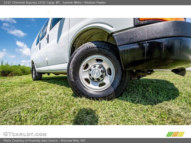 Summit White / Medium Pewter 2015 Chevrolet Express 2500 Cargo WT