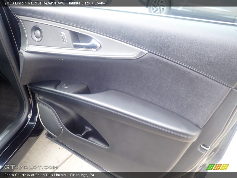 Infinite Black / Ebony 2020 Lincoln Nautilus Reserve AWD