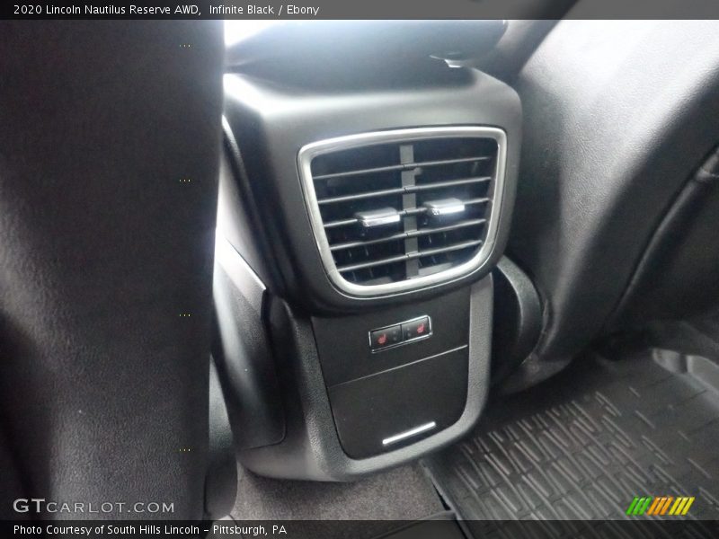 Infinite Black / Ebony 2020 Lincoln Nautilus Reserve AWD