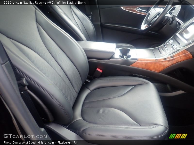 Front Seat of 2020 Nautilus Reserve AWD