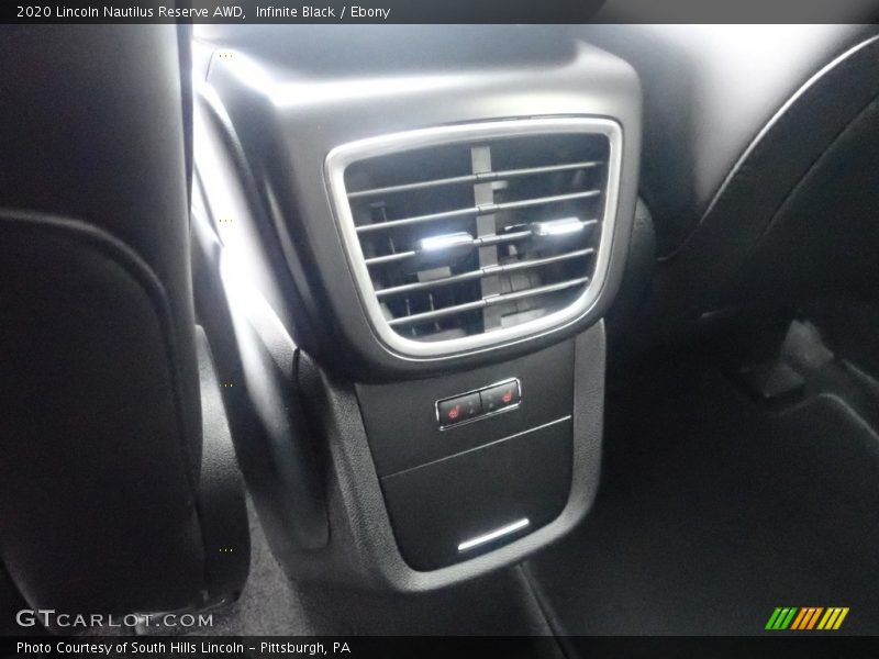 Infinite Black / Ebony 2020 Lincoln Nautilus Reserve AWD