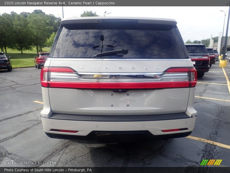 Ceramic Pearl / Cappuccino 2020 Lincoln Navigator Reserve 4x4
