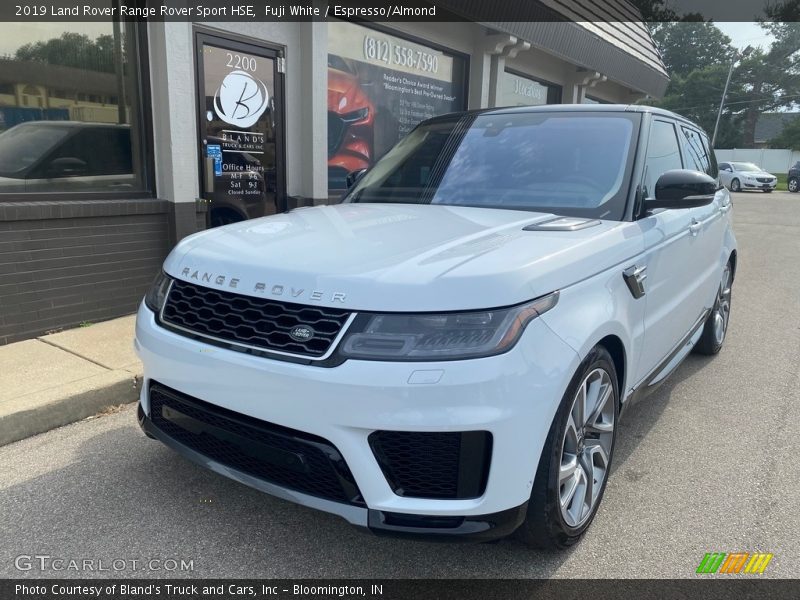 Fuji White / Espresso/Almond 2019 Land Rover Range Rover Sport HSE