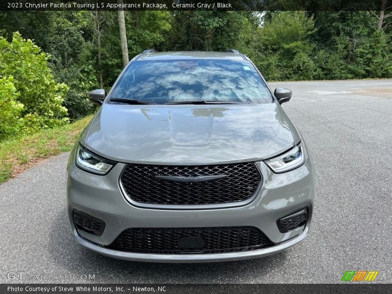 Ceramic Gray / Black 2023 Chrysler Pacifica Touring L S Appearance Package