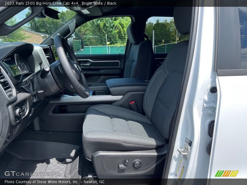 Bright White / Black 2023 Ram 1500 Big Horn Crew Cab 4x4