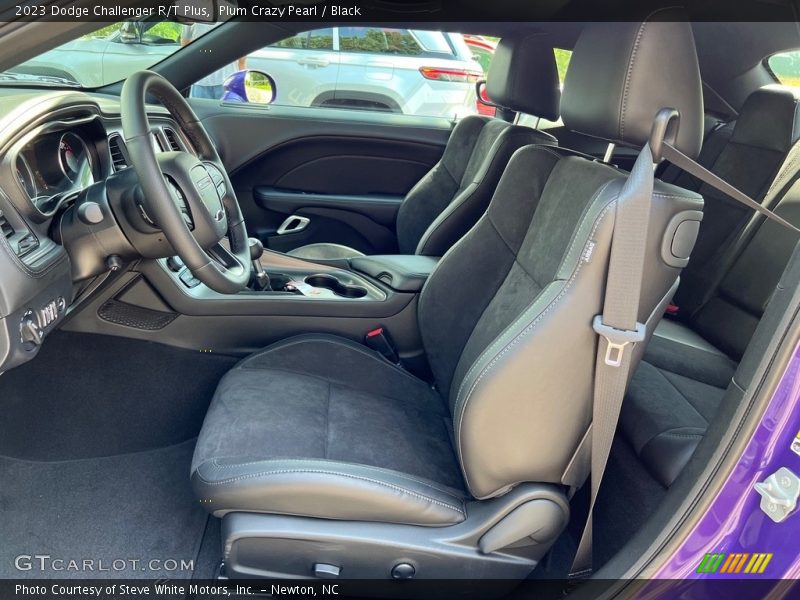 Plum Crazy Pearl / Black 2023 Dodge Challenger R/T Plus