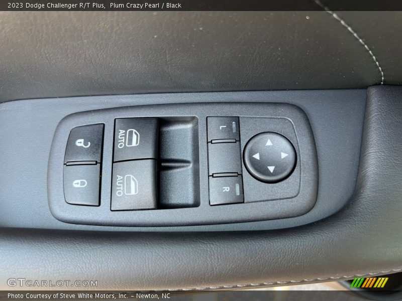 Plum Crazy Pearl / Black 2023 Dodge Challenger R/T Plus
