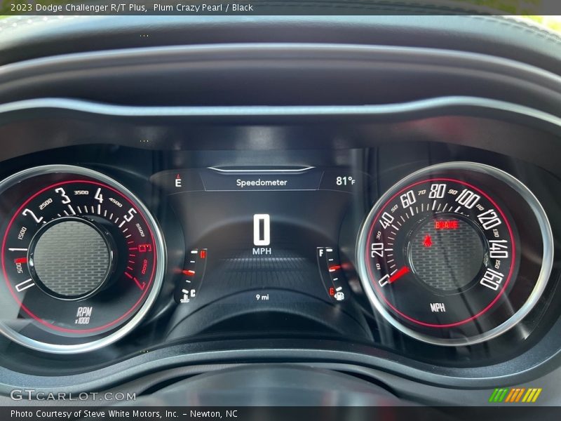 Plum Crazy Pearl / Black 2023 Dodge Challenger R/T Plus