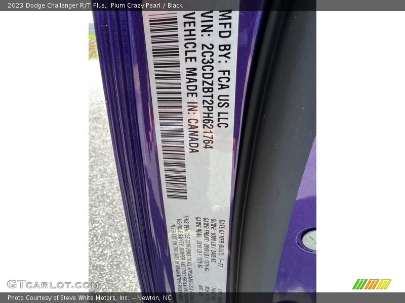 Plum Crazy Pearl / Black 2023 Dodge Challenger R/T Plus