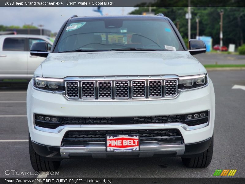 Bright White / Global Black 2023 Jeep Grand Wagoneer 4x4