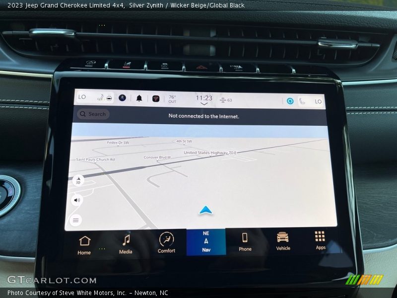 Navigation of 2023 Grand Cherokee Limited 4x4