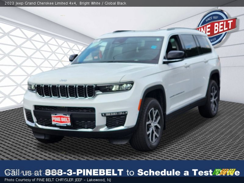 Bright White / Global Black 2023 Jeep Grand Cherokee Limited 4x4