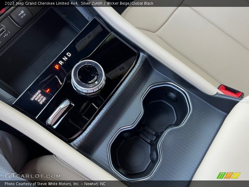 Silver Zynith / Wicker Beige/Global Black 2023 Jeep Grand Cherokee Limited 4x4