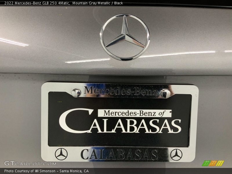 Mountain Gray Metallic / Black 2022 Mercedes-Benz GLB 250 4Matic