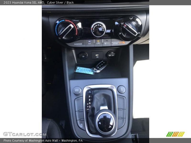 Cyber Silver / Black 2023 Hyundai Kona SEL AWD